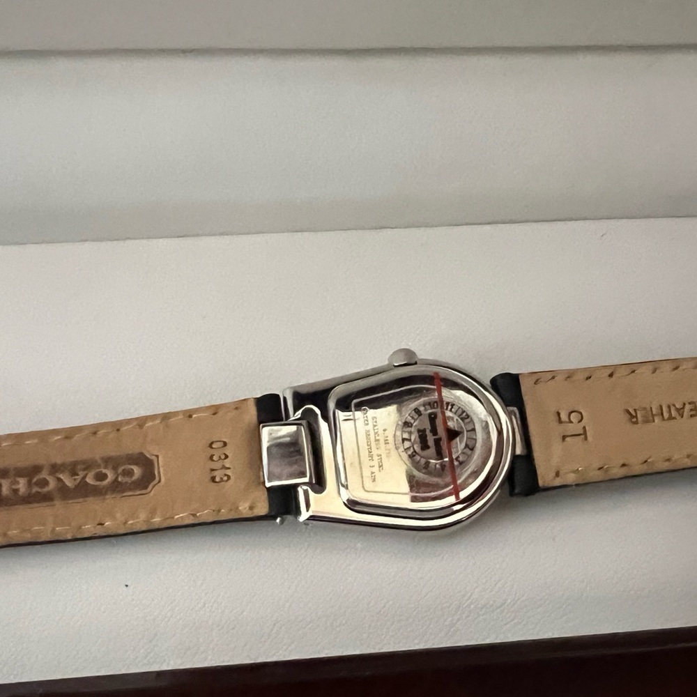 Coach Watch - Picture 6 of 7